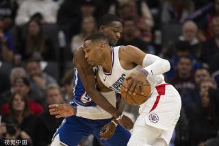 项赛事中的 项赛事中的