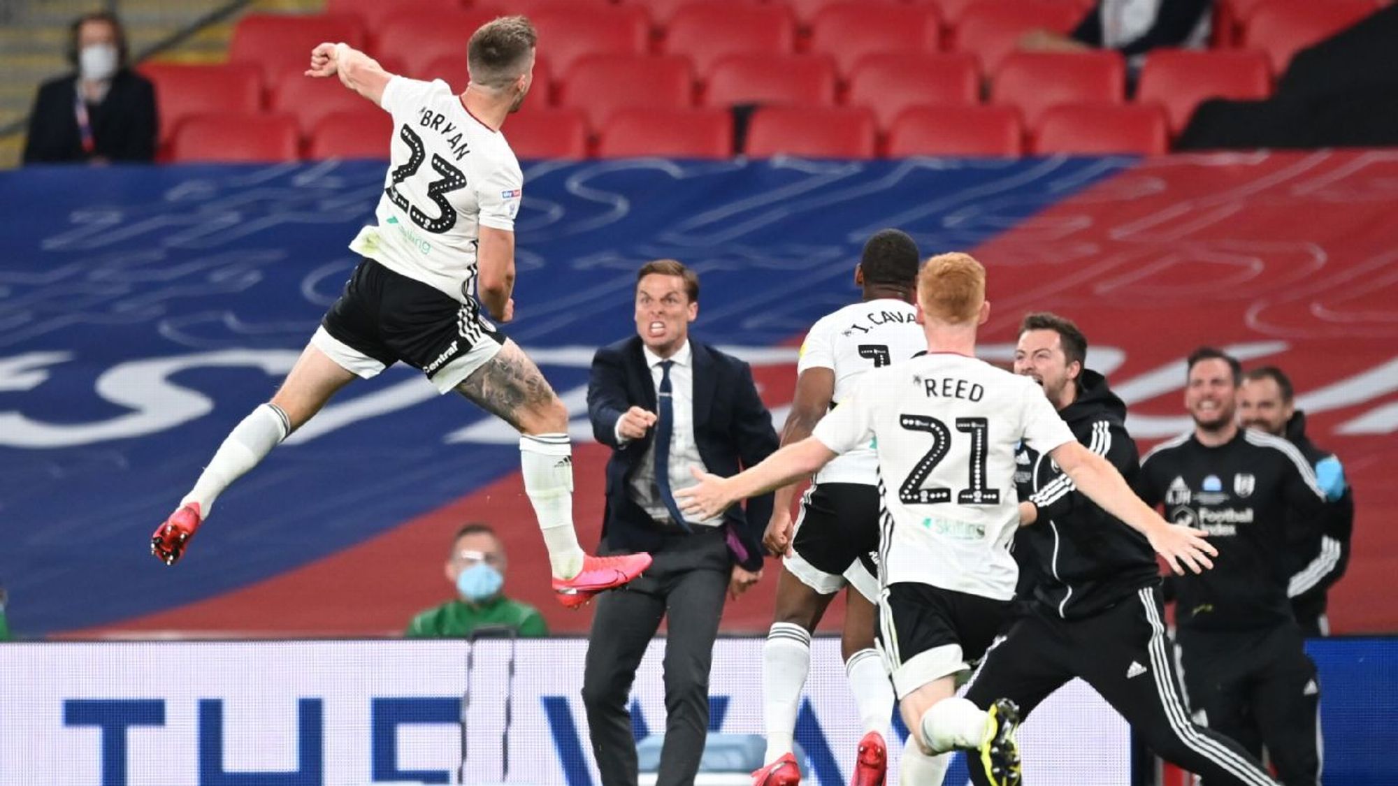 以娴熟的技 以娴熟的技