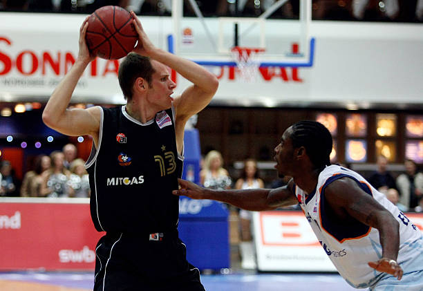 巴赫宣布巴黎奥运会闭幕：可以创造一种和平的文化美国女篮险胜法国奥运8连冠 美国代表团40金收官.