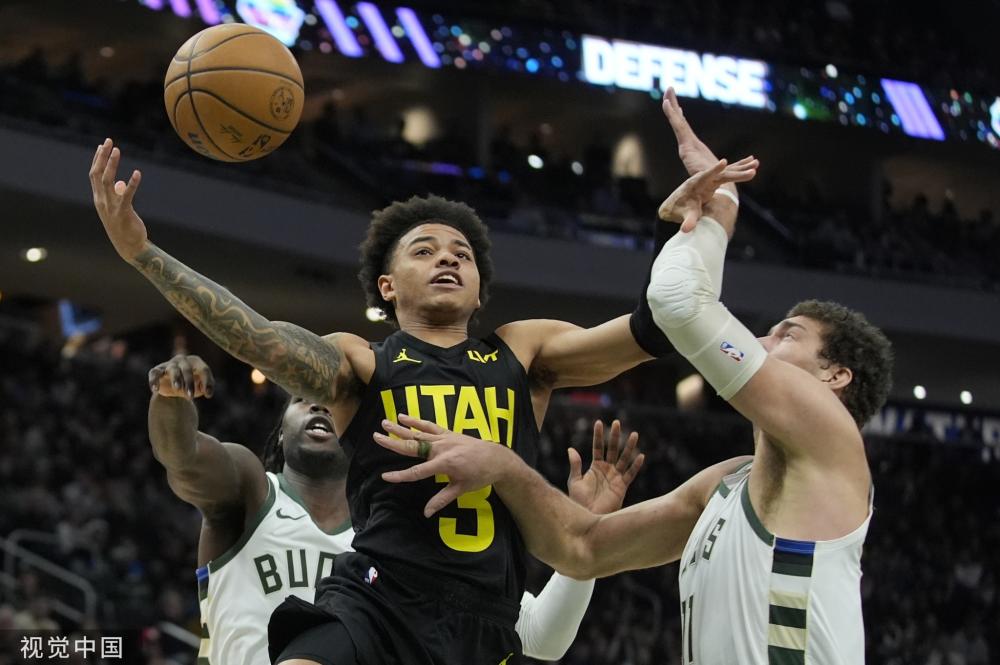 体育英超大结局：曼联 切尔西携手进军欧冠联赛